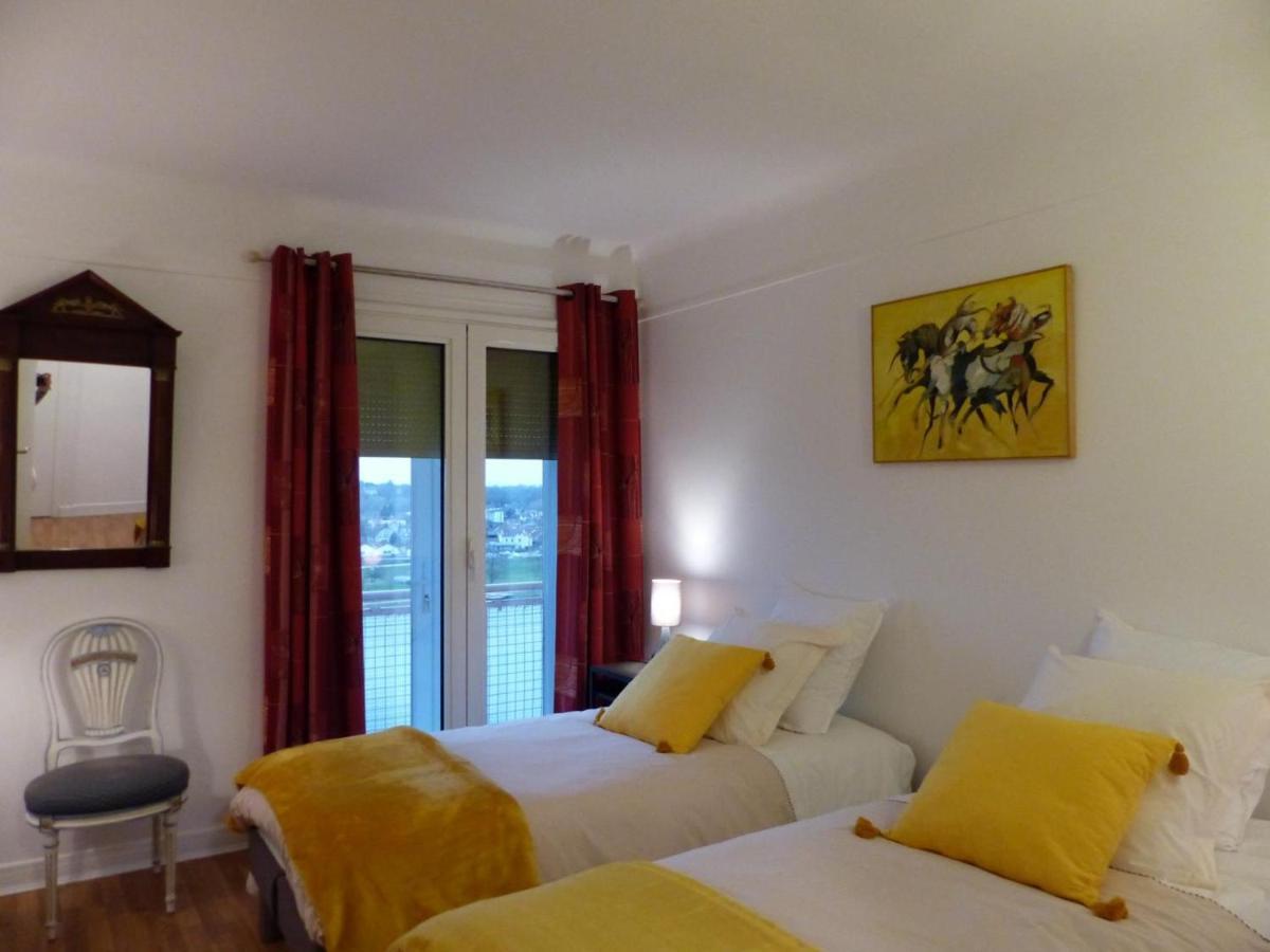 Appartement Panoramique Au Centre De Moulins Avec Terrasse, 2 Chambres, Et Equipements Modernes - Fr-1-489-412 Esterno foto